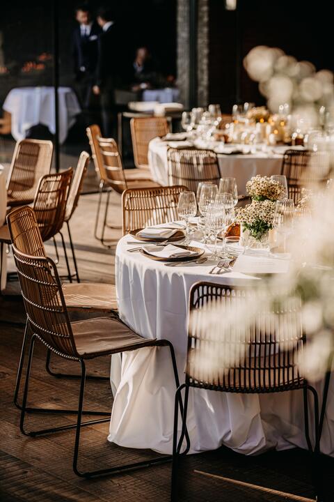 Table setting