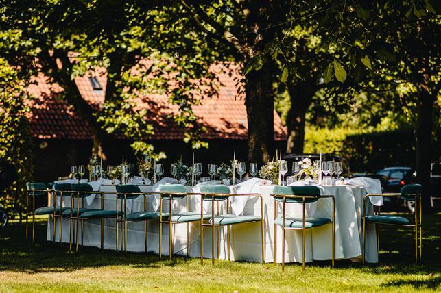 Table setting
